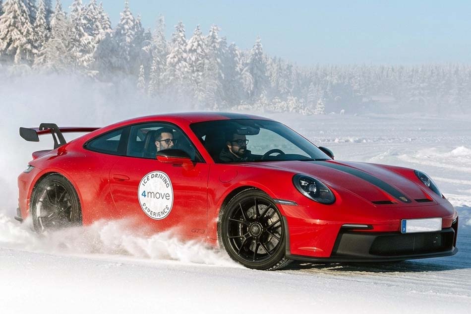 PORSCHE 992 GT3